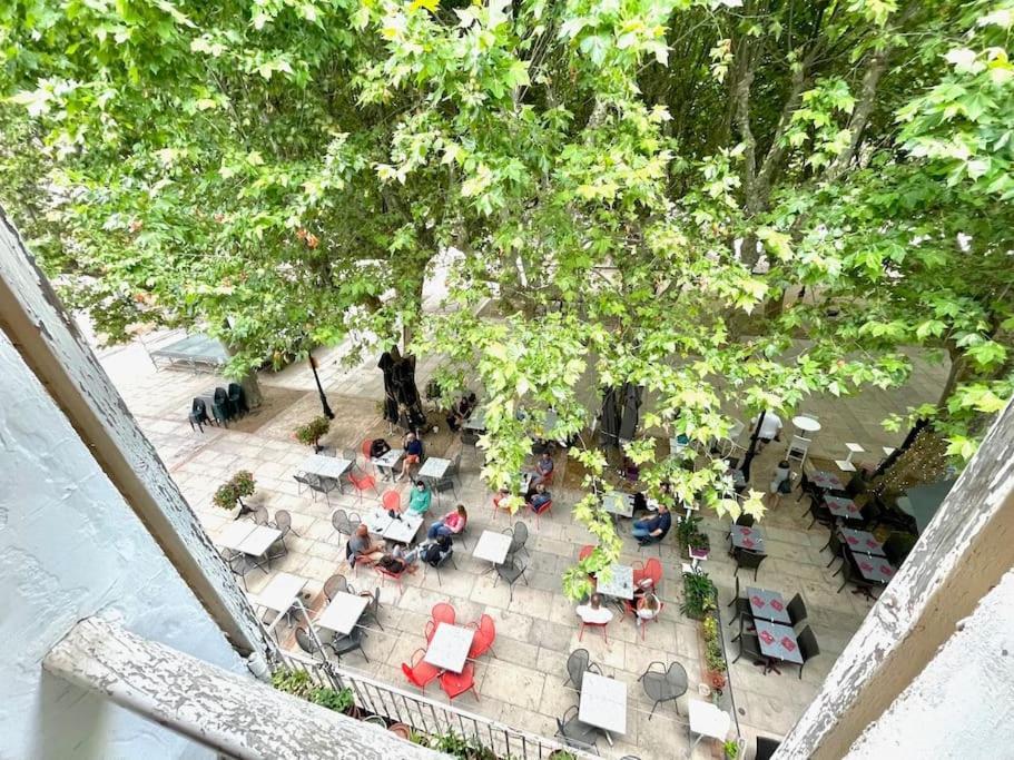 Bel appartement à Villecroze Esterno foto